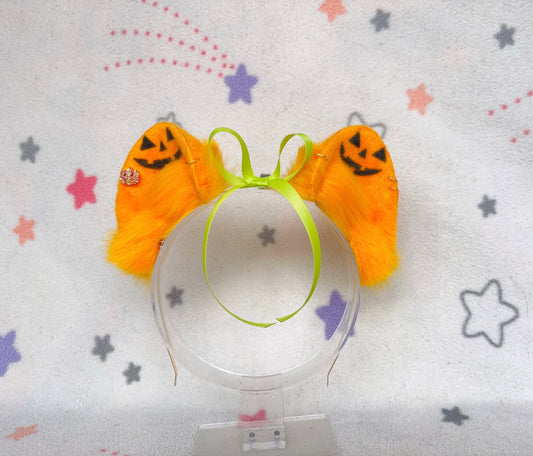 Jack-O-Lantern Bear