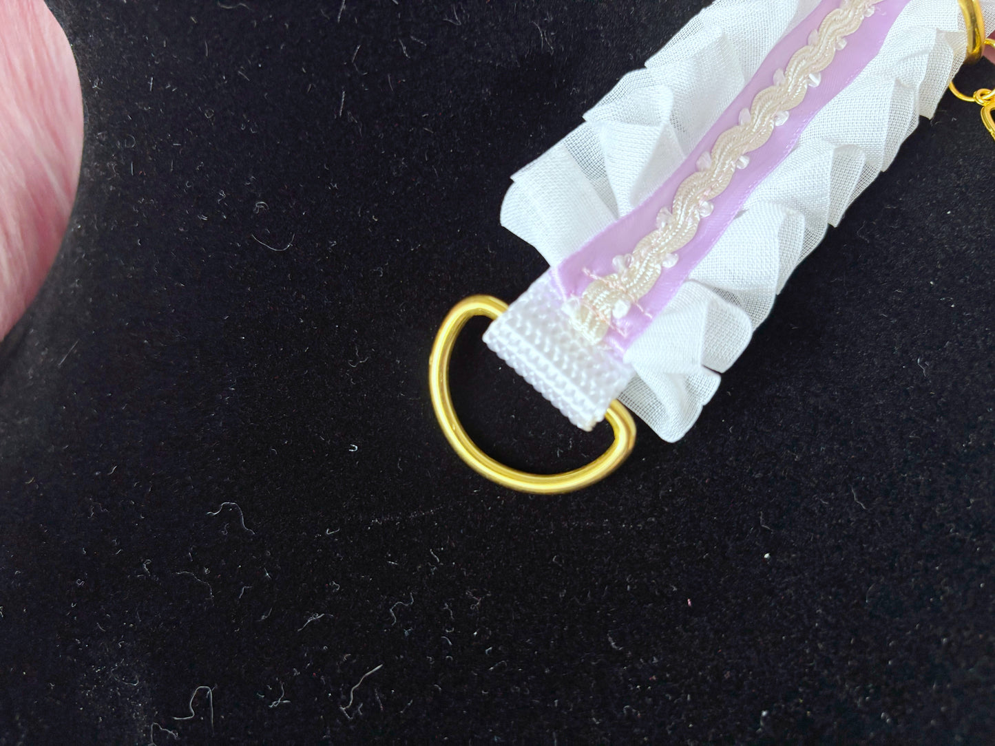 Lavender & White Magical Girl Ruffle D-Ring Collar