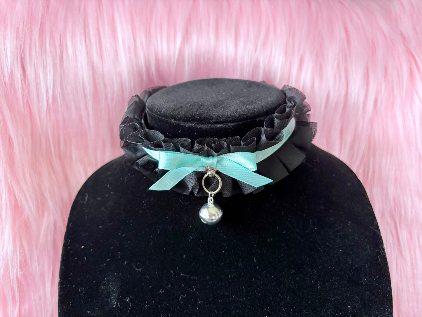 Mint Blue & Black Ruffle D-Ring Collar