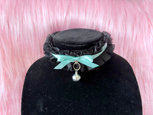 Mint Blue & Black Ruffle D-Ring Collar